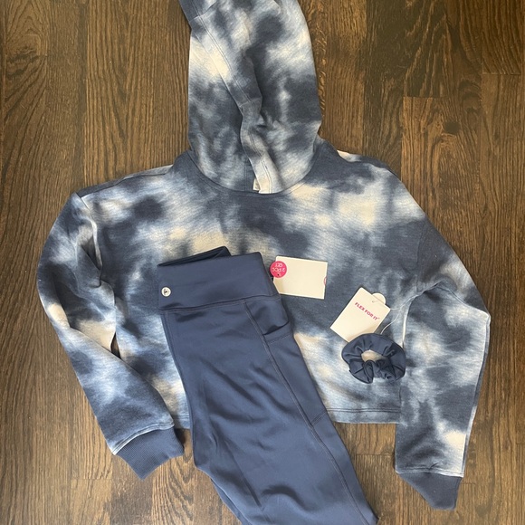 90 Degree By Reflex Other - 90 Degree By Reflex Kids Navy and White Leggings Set